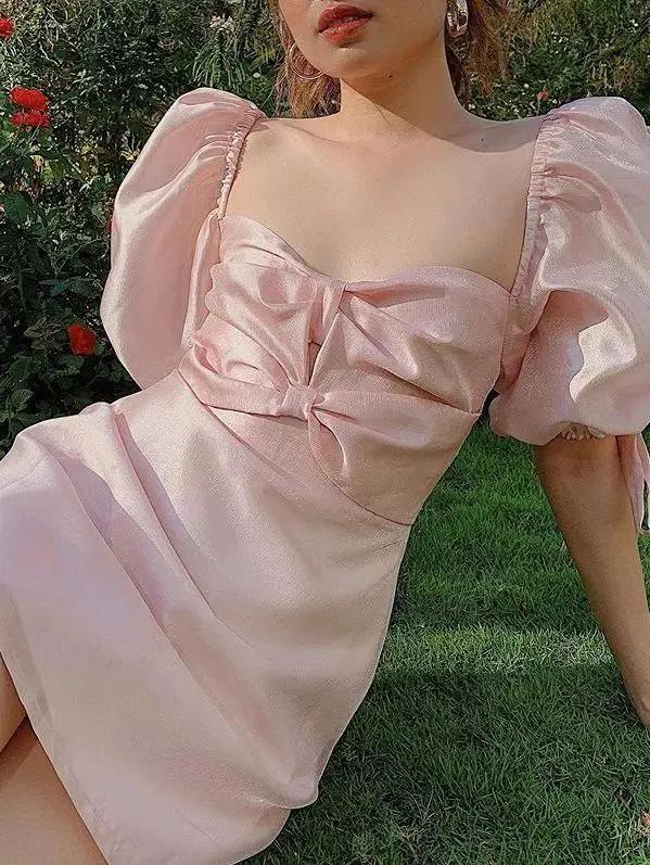 BM风卷土重来，美式街头+复古英伦的风俘获万千少女们的心