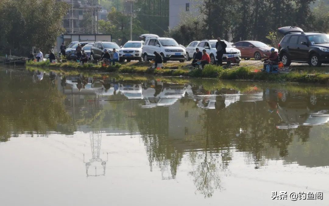 野钓两个竿子有必要用失手绳吗,三米鱼竿用失手绳钓大鱼能行吗