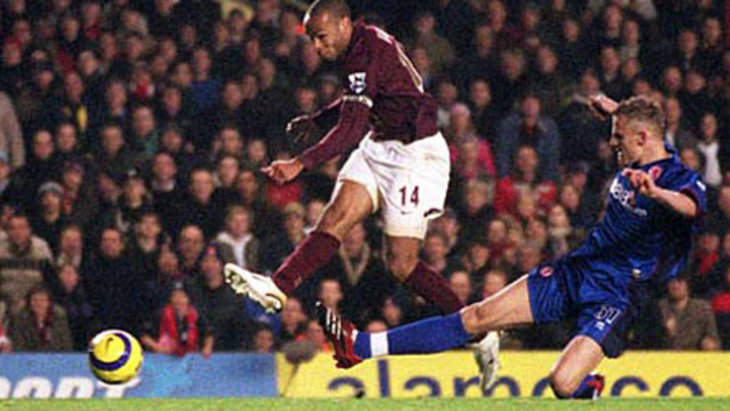 莫拉塔对巴萨的越位帽子戏法,莫拉塔越位了多少球