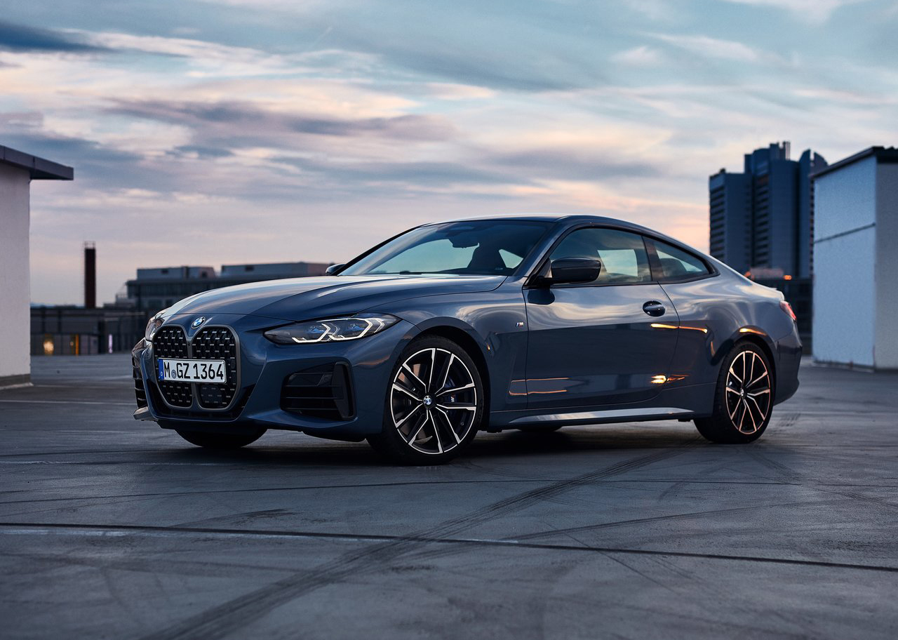 一个月挣多少钱才能买起宝马4系,如何养一台宝马4系