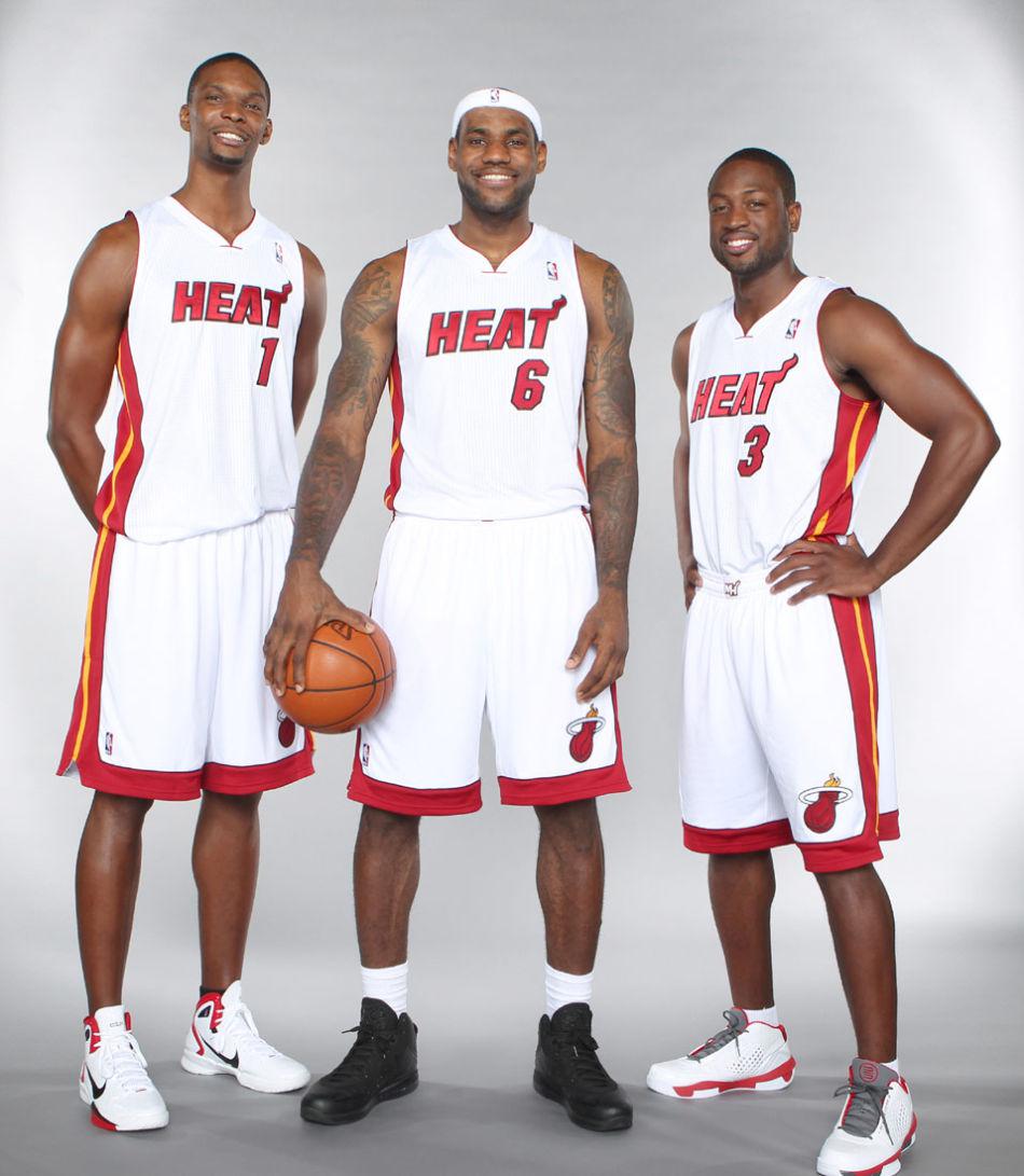 詹姆斯的时代有多久,詹姆斯从骑士到湖人的变化