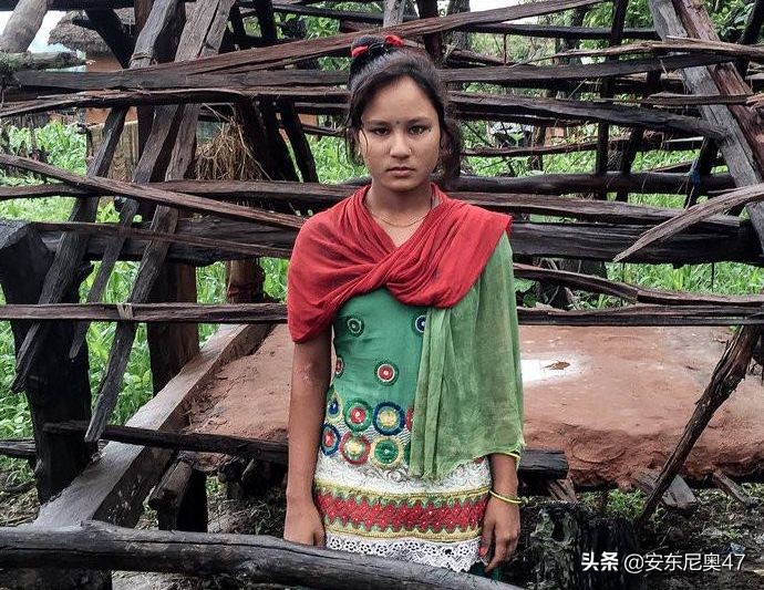 尼泊尔女人来例假的习俗,尼泊尔例假的习俗