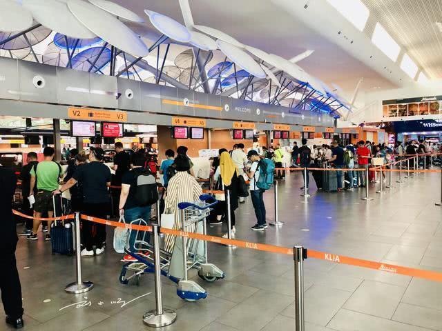 吉隆坡t2机场免税店必买清单,吉隆坡klia2出发大厅