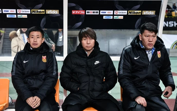 中国男足3比0胜韩国男足全场录播,中国男足怒其不争