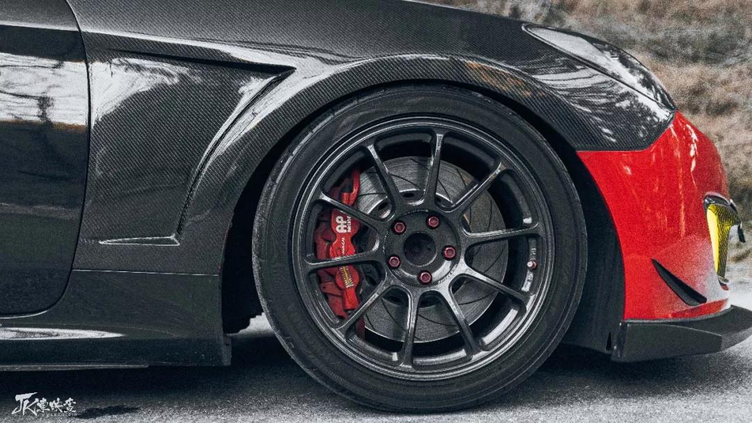 劳恩斯酷派和evo,劳恩斯酷派vs三菱evo