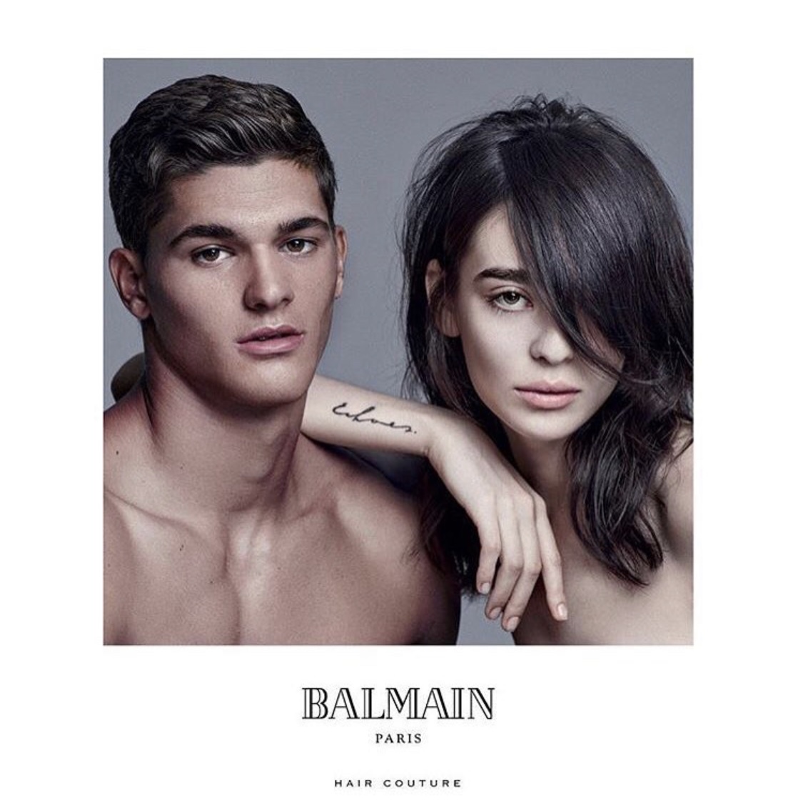 完成学业重新复出，黄金比例的小狼男模狗能否通过时尚的重新洗牌