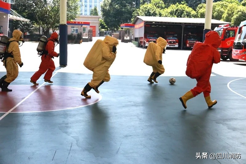 蓝朋友篮球,蓝朋友的篮球赛