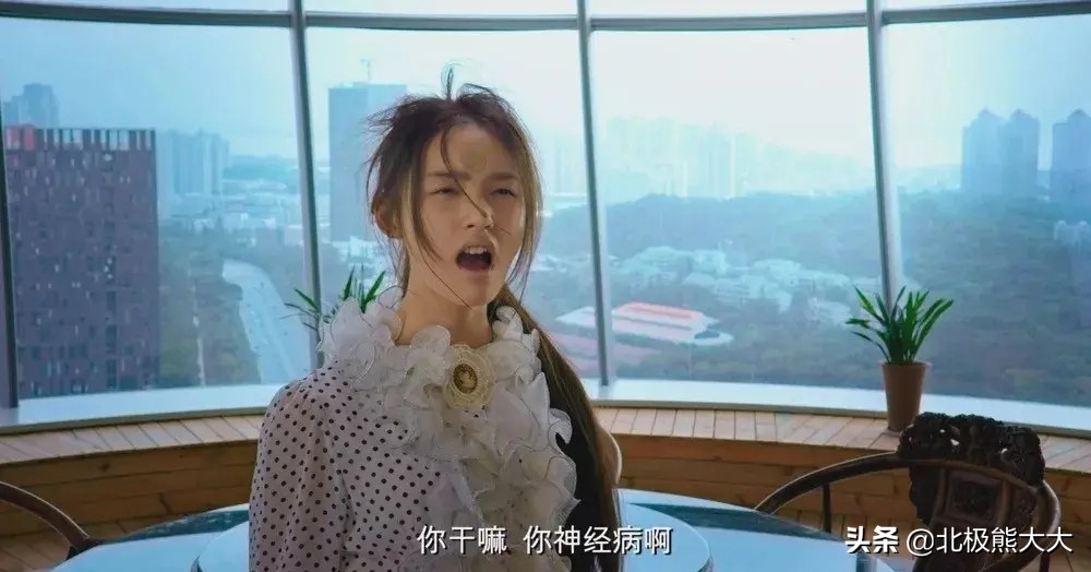 周星驰每部电影都在怀念初恋,周星驰电影中那些心酸感人的爱情