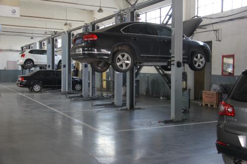 汽车遥控钥匙不管用是怎么回事,汽车遥控钥匙不亮是什么原因