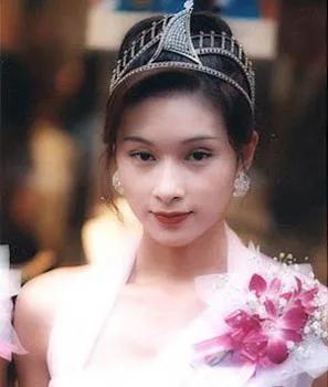 黄圣依还记得她演的七仙女吗,天仙配七仙女黄圣依身份暴露