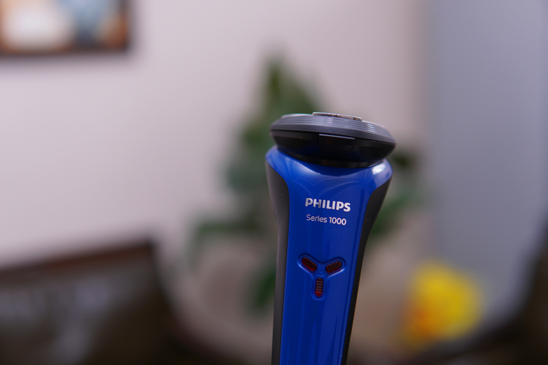 东京飞利浦小旋风剃须刀,飞利浦剃须刀清洗水