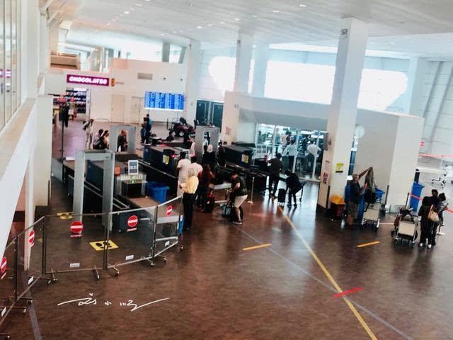 吉隆坡t2机场免税店必买清单,吉隆坡klia2出发大厅