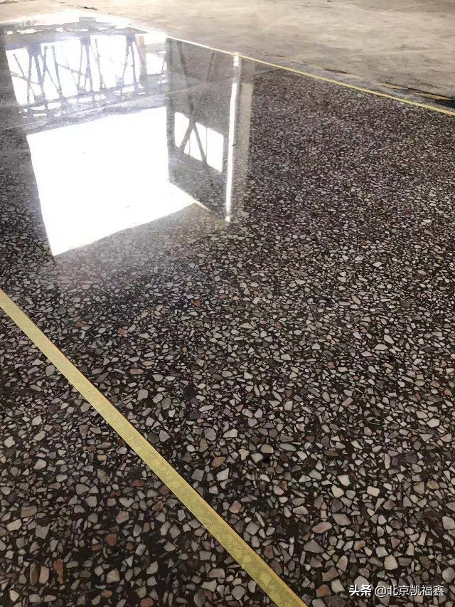 大悟县水磨石翻新抛光,水磨石晶面抛光多少钱一平