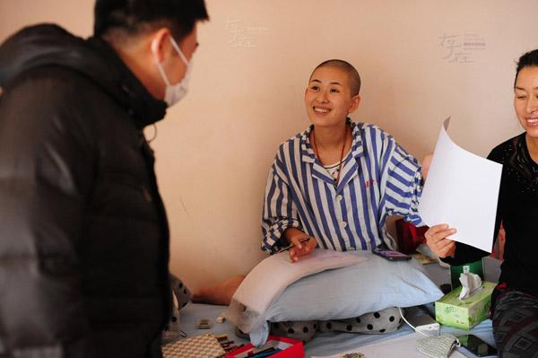 还记得这个女孩吗？4年前，影星黄晓明亲临现场为她的婚礼助阵