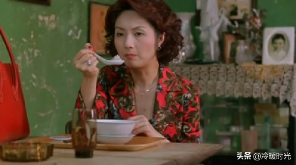 《双食记》《饺子》都市相：痴男怨女贪欢欲，为葆青春口腹无魇