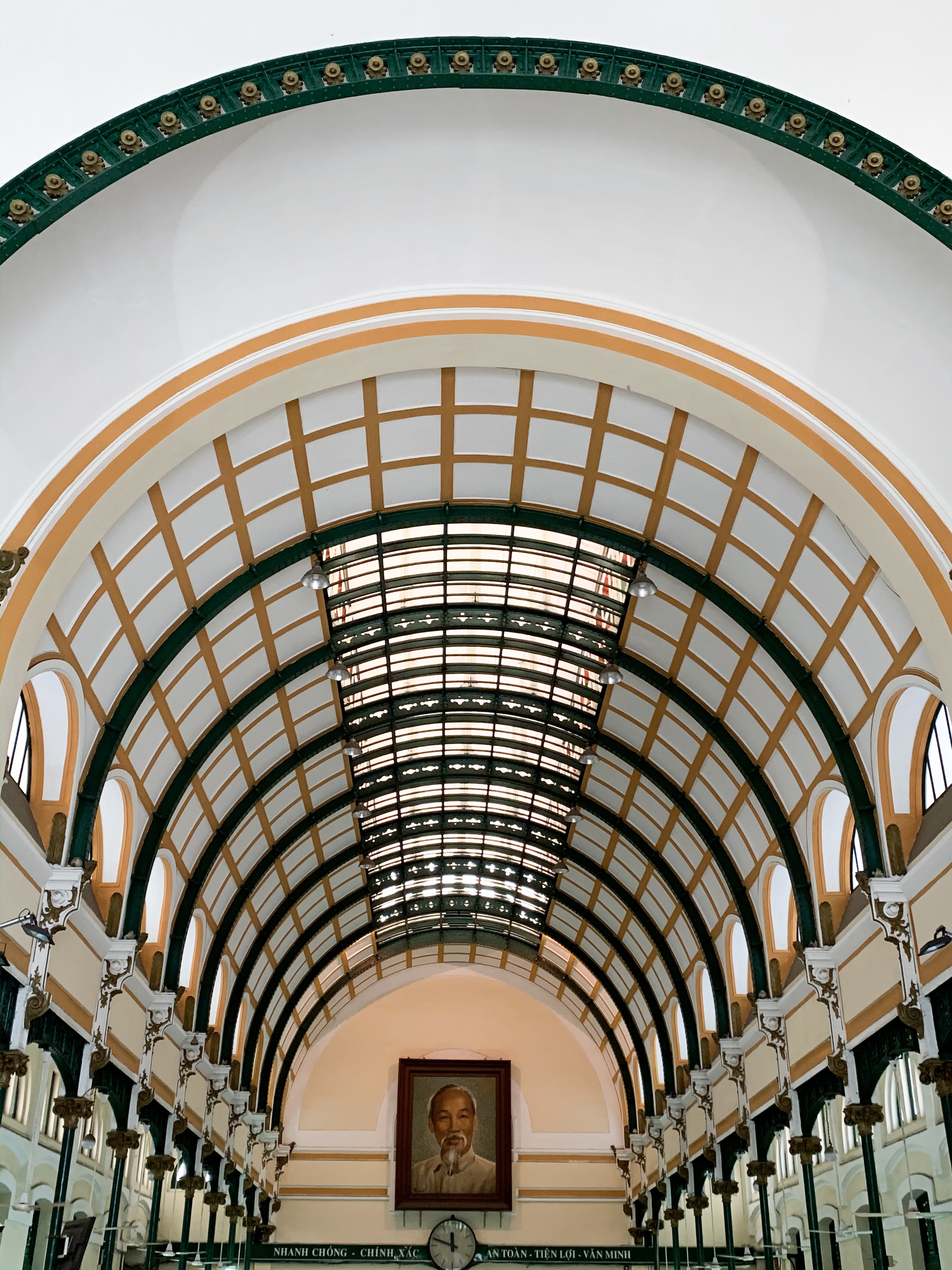 胡志明市旅游去哪些地方玩,胡志明市旅游攻略详细介绍