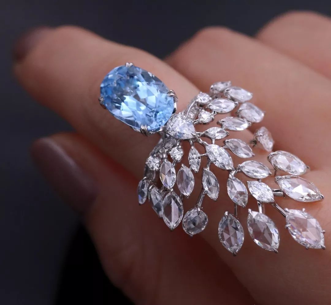 年末重磅|高端珠宝沙龙：如何收藏与投资您的第一颗顶级珠宝