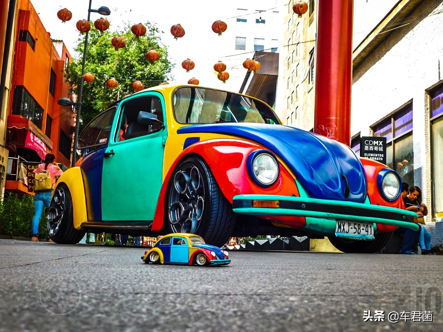 甲壳虫敞篷五颜六色,五颜六色的婚车甲壳虫