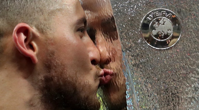 阿扎尔踢球毫无美感可言,阿扎尔天赋型