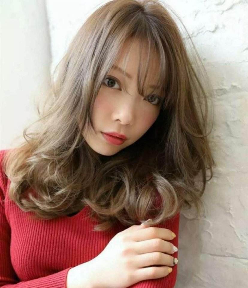 美发基础头发的结构,理发头发太厚如何打薄