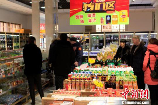 中俄边境赶集,中国去俄罗斯买年货