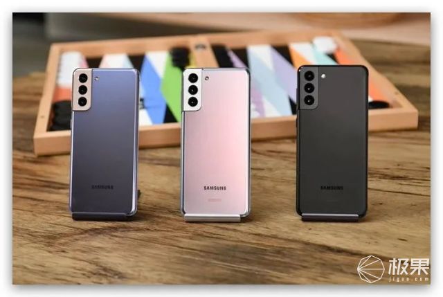三星S21系列来了！屏幕缩水+塑料后壳，还学苹果环保