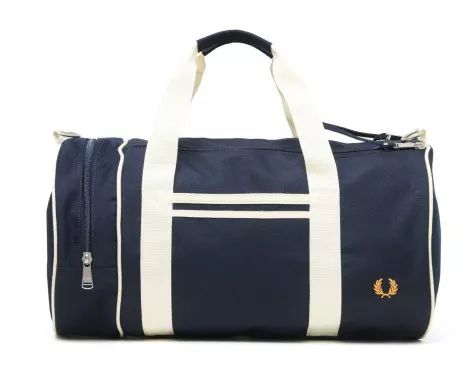 没有AJ1就要被群嘲？是时候靠品味教训一下“潮人”们了