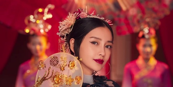 彭于晏易烊千玺刘亦菲原视频,刘亦菲易烊千玺阿迪达斯广告