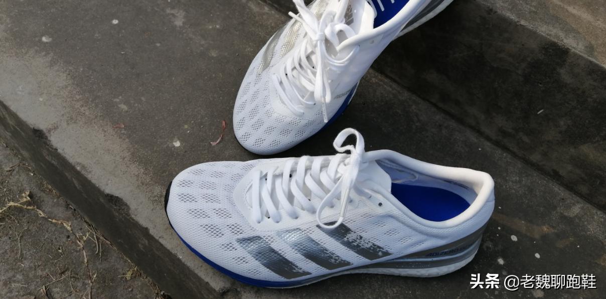 浠庨樋杩揪鏂埌moncler,闃胯开杈炬柉鍜屼簹鐟熷＋璺戞