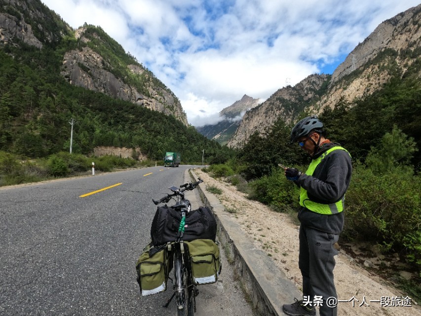 茂名骑行*藏西**：然乌到波密，松林间骑行是一种享受