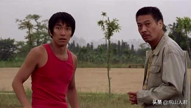 赵薇帮周星驰剃光头,赵薇少林足球剃头了吗