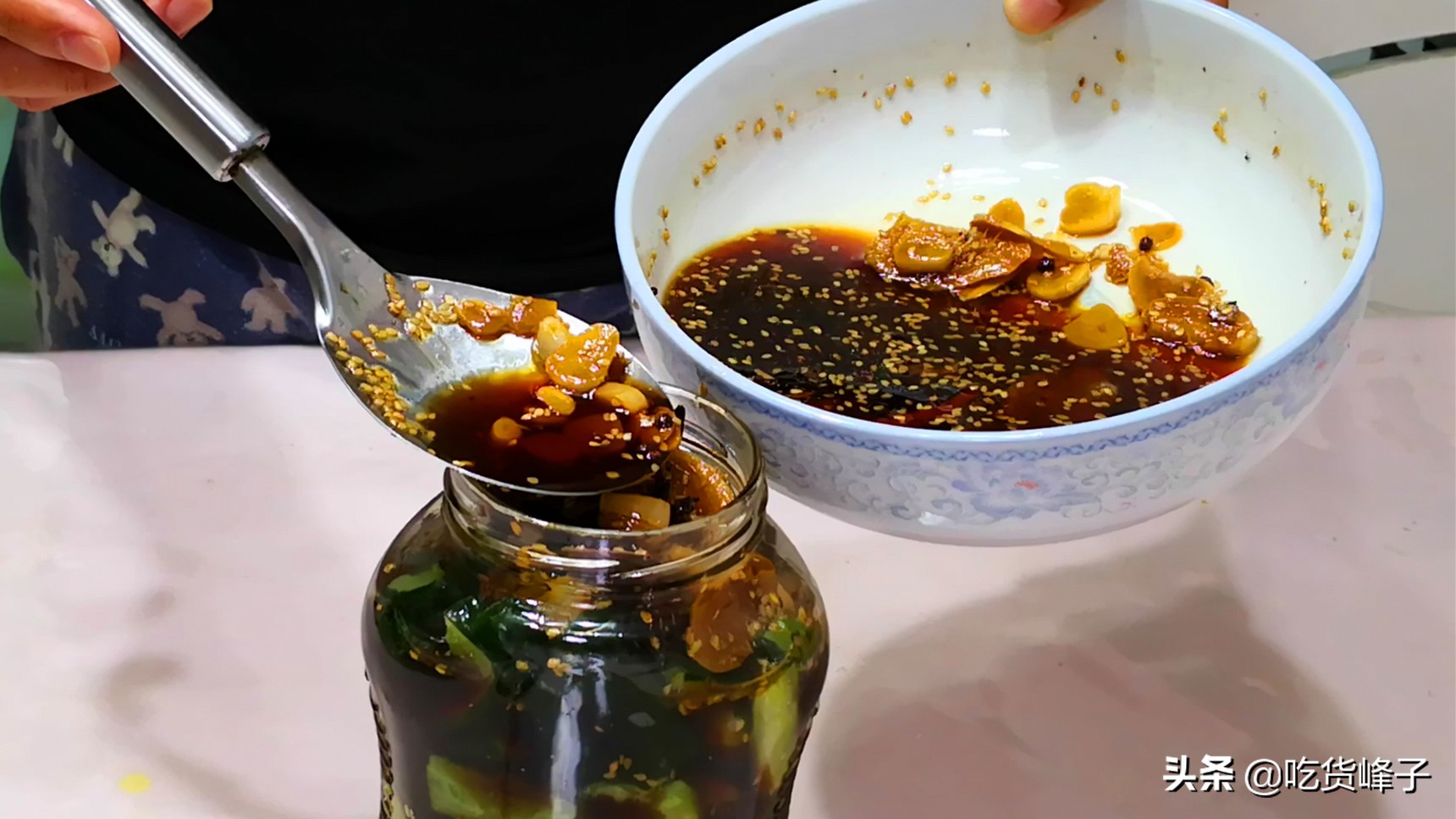 酱黄瓜的腌制方法晾晒,晾晒酱黄瓜家庭版做法简单