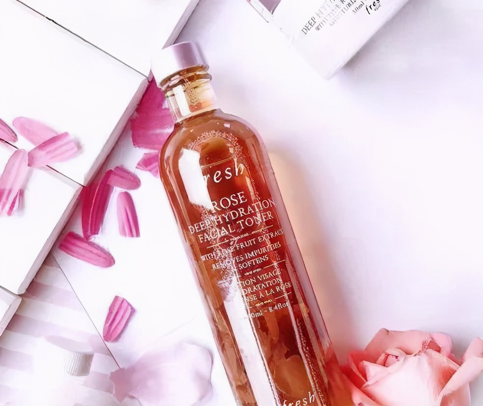 网红推荐的爽肤水测评博主,网红爽肤水推荐