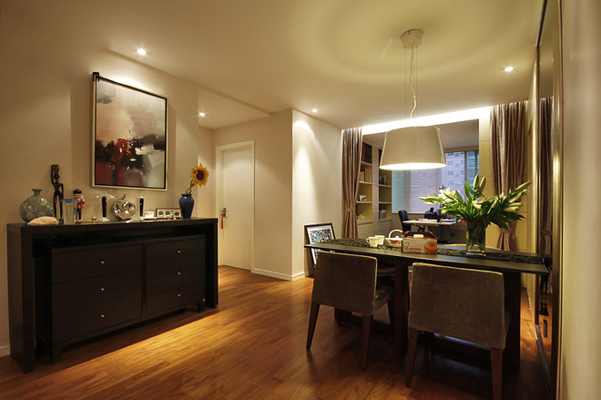 pvc壁纸需要墙上也刷壁纸胶施工吗,pvc壁纸的优点和缺点