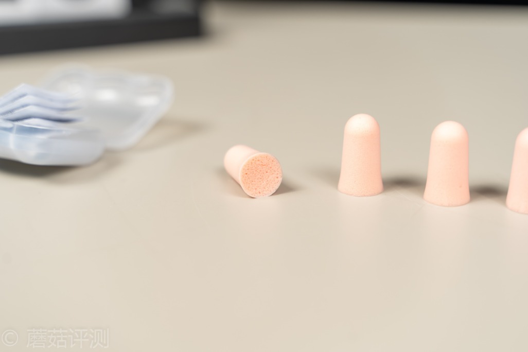 比较推荐的降噪耳塞,体验感最好的头戴降噪耳机