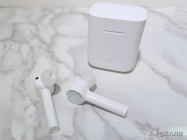 蓝牙耳机开箱及其实测,小米air耳机开箱视频