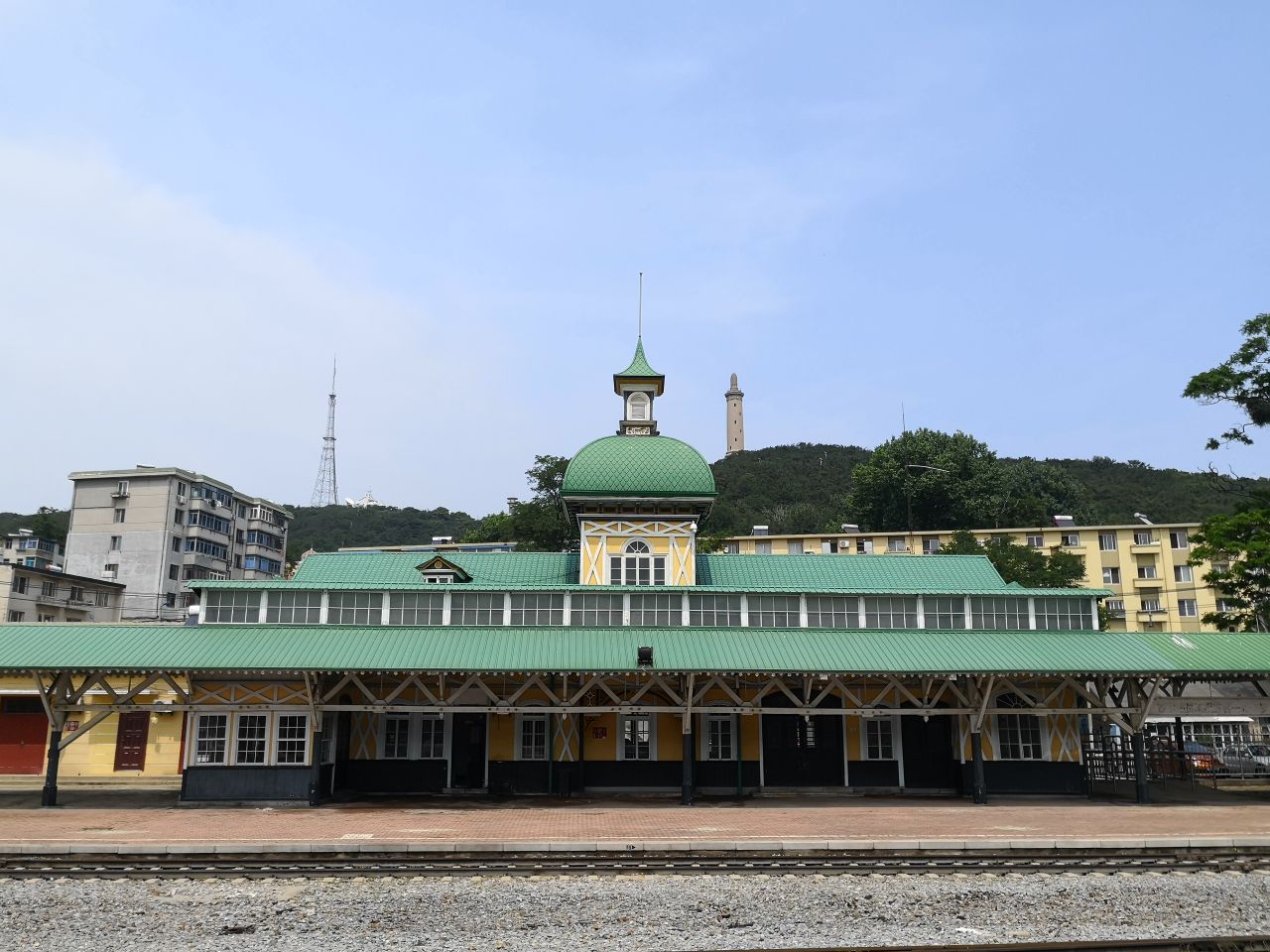 这座海滨小城的特点是什么,适合养老的海滨小镇