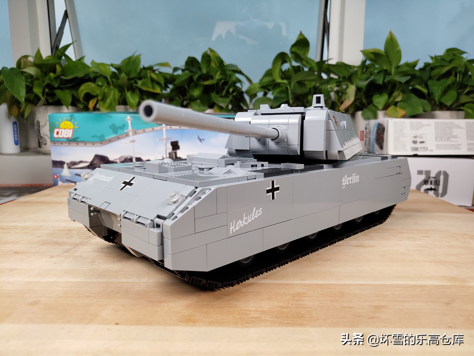 大型99a主战坦克简单乐高积木教程 (怎么用乐高积木拼中国96b主战坦克)