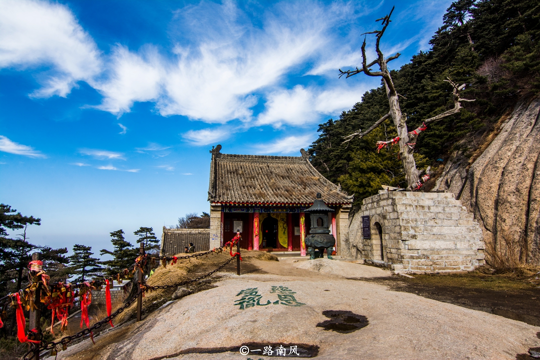 华山旅游景点未解之谜,华山景区坑吗