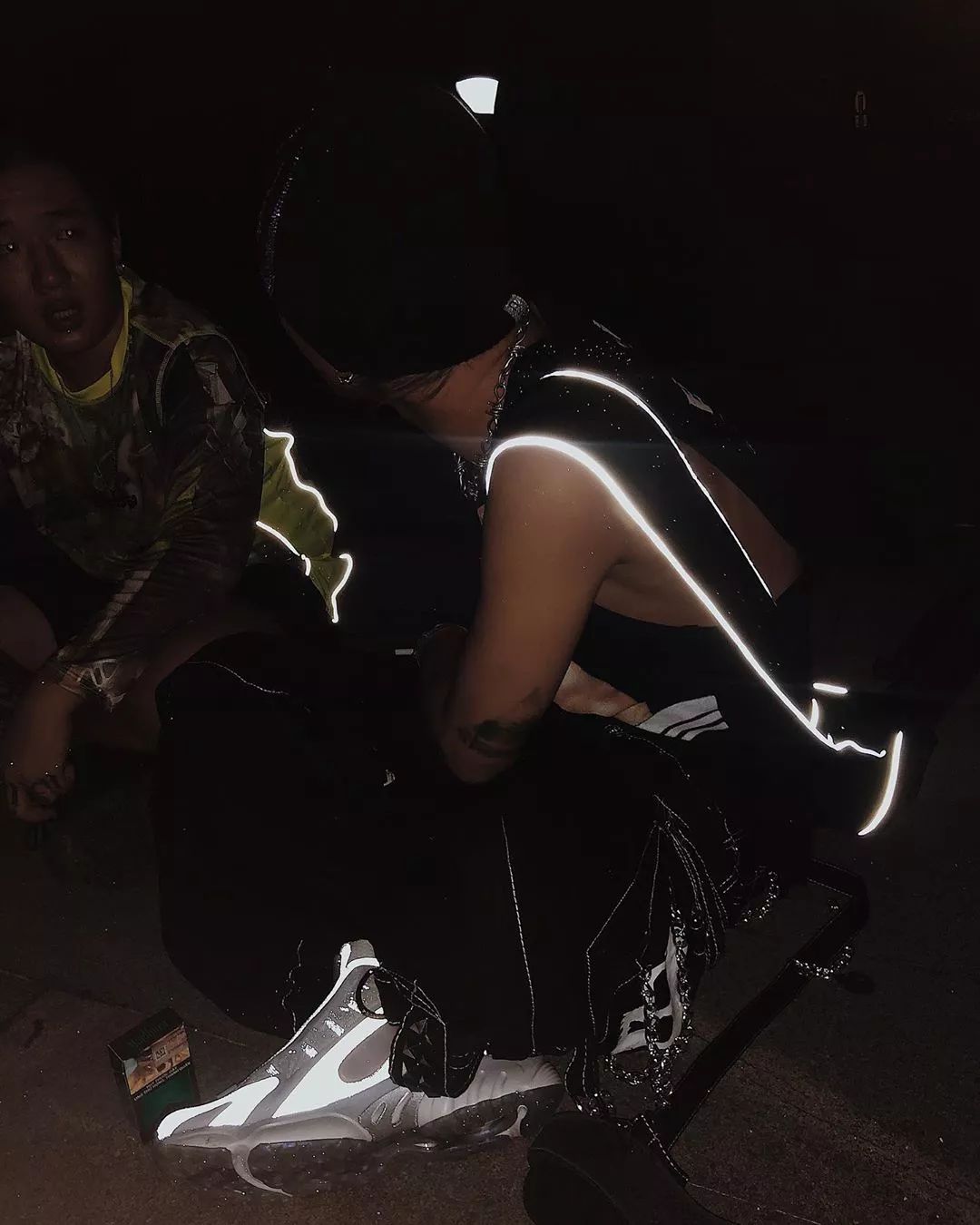 最性感的潮牌为什么是它？MISBHV来啦，全球女生都喜欢它的不乖风