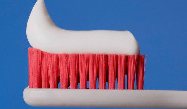 去除牙渍最好的牙膏,去牙渍亮白口气清新最好用的牙膏