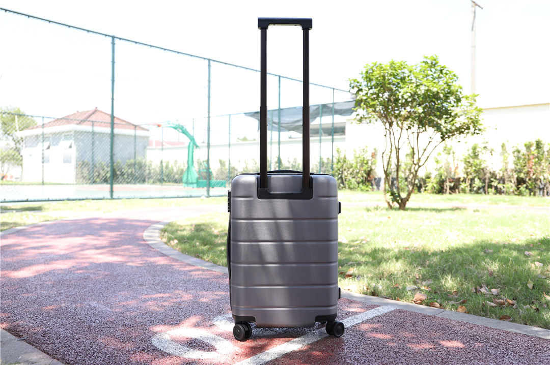 小米轻商务旅行箱20寸,小米旅行箱哪一款最值得买