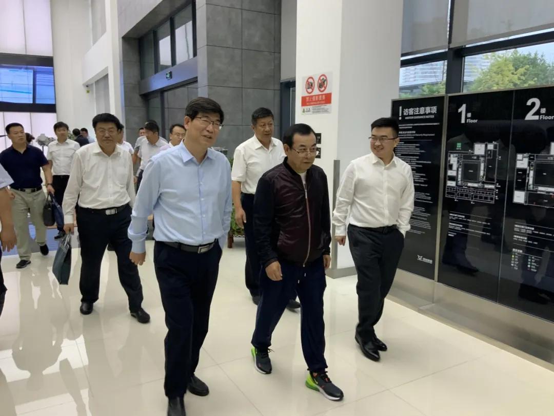 庆云携手忽米为工业提档升级持续赋能