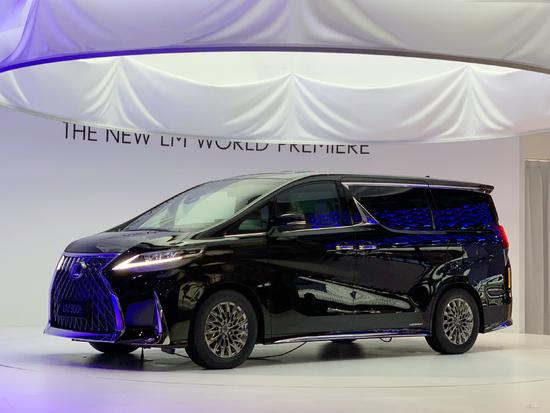 雷克萨斯lm到底有多奢华,雷克萨斯lm顶级面包车