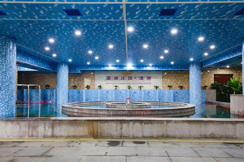 北京蓝调庄园滑雪场,这个冬天来滑雪吧