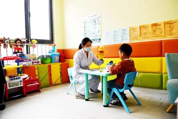 折翼的天使康复,折翼天使自闭症