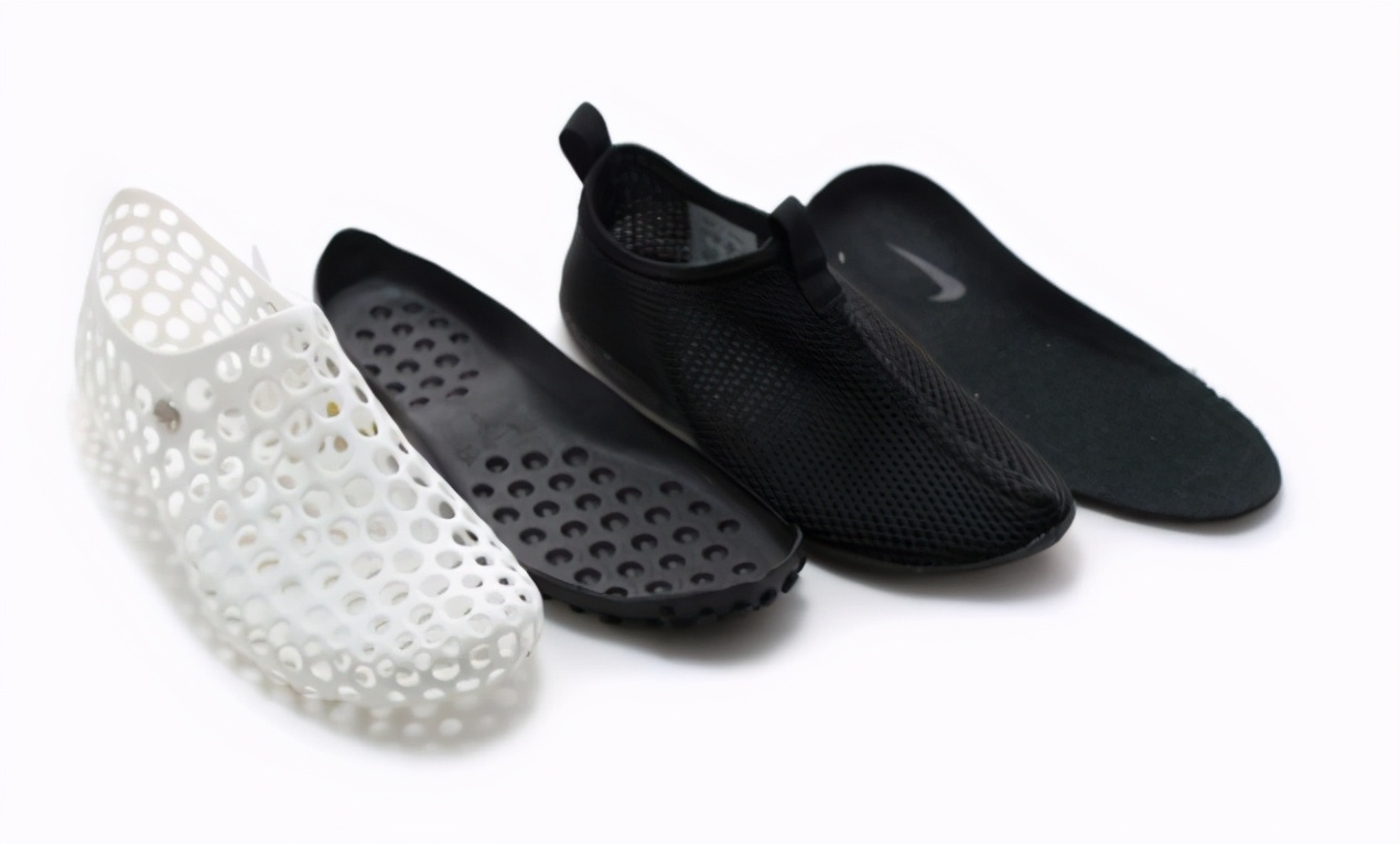 进口的“足力健”真香啊！耐克的一脚蹬，让多少人心动了？