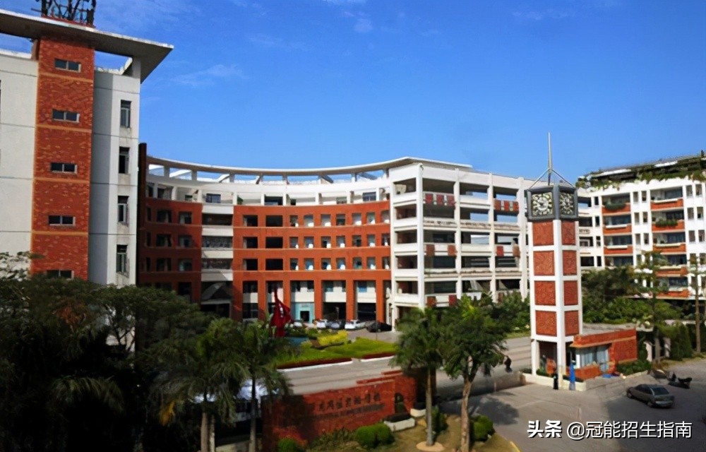 四川最好的中专排名药剂专业,成都的卫校药剂专业就业难吗