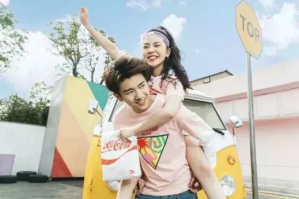 安踏可口可乐联名氢跑,安踏c202xproto一次性跑鞋