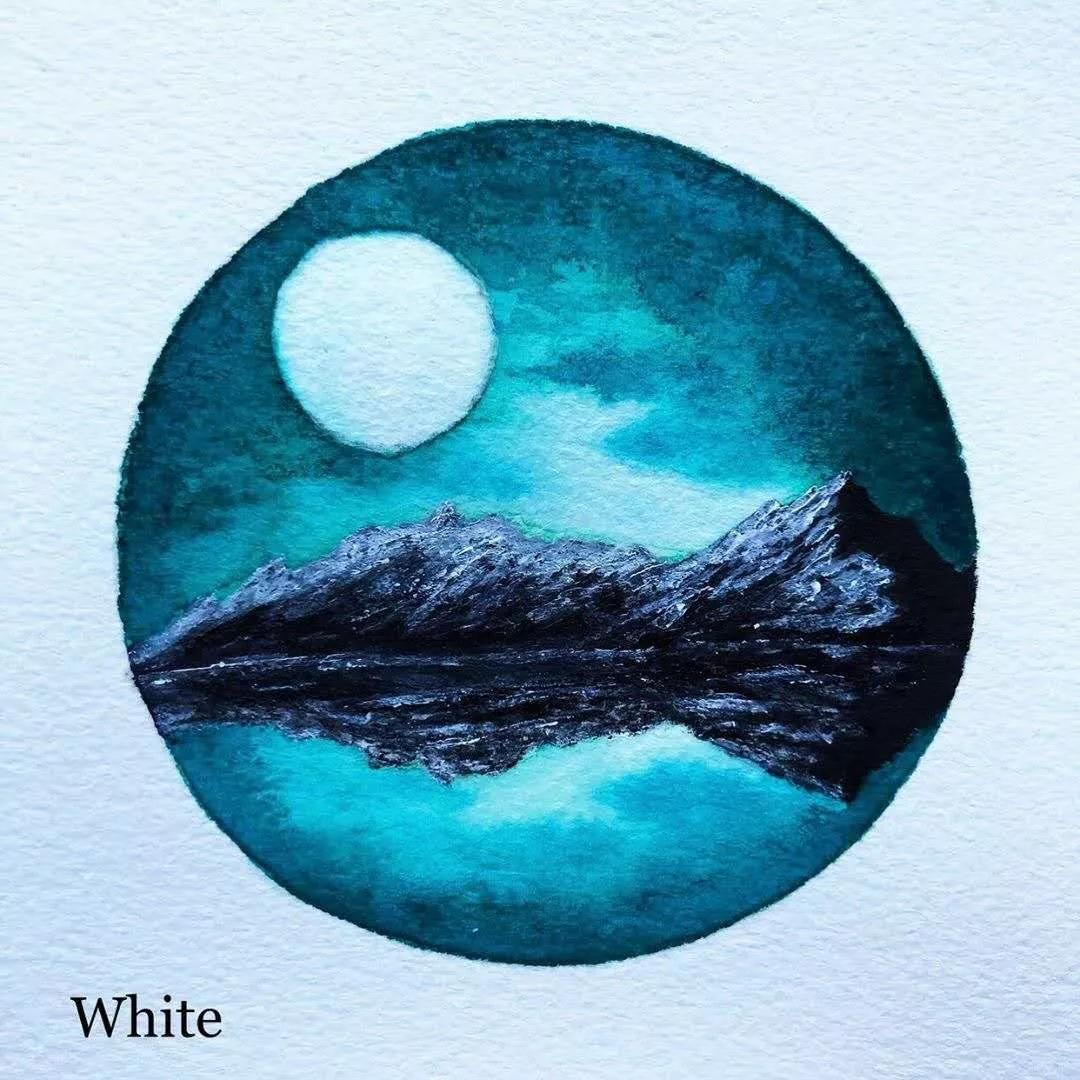 一二三年级女孩用水彩笔画星空,如何用水彩颜料画星空和海的渐变